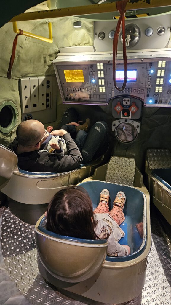Space Expo Noordwijk - astronaut - met kids de ruimte in