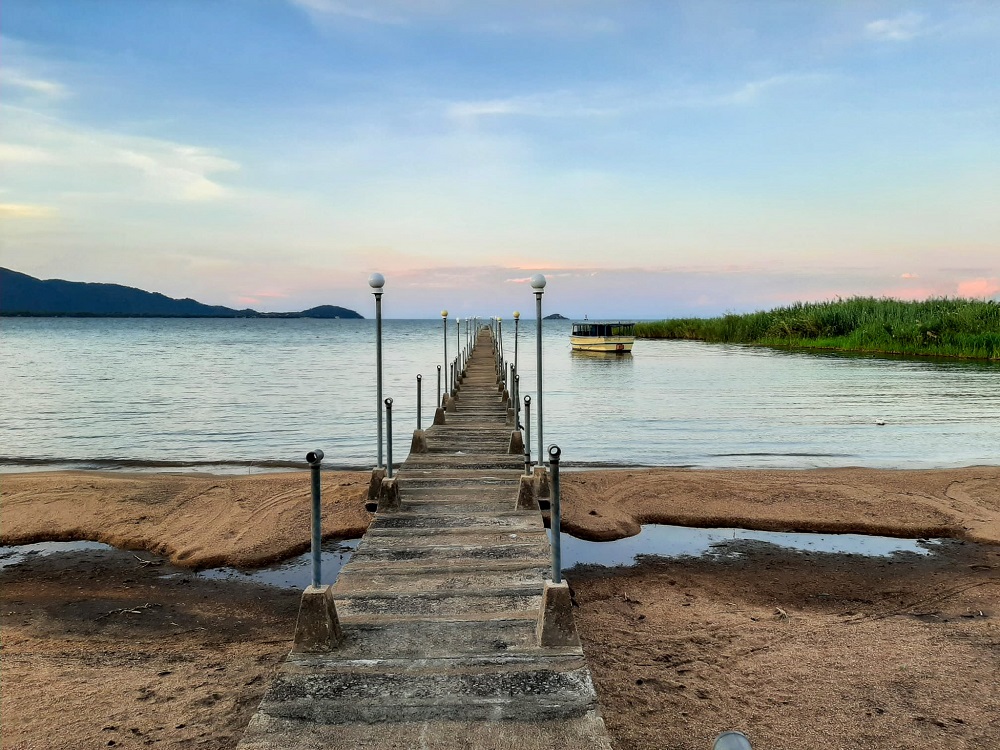 Lake Malawi uitzicht vanaf Red Zebra Lodge