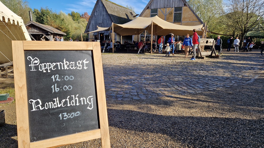 Op ontdekkingsreis in het preHistorisch Dorp (review)