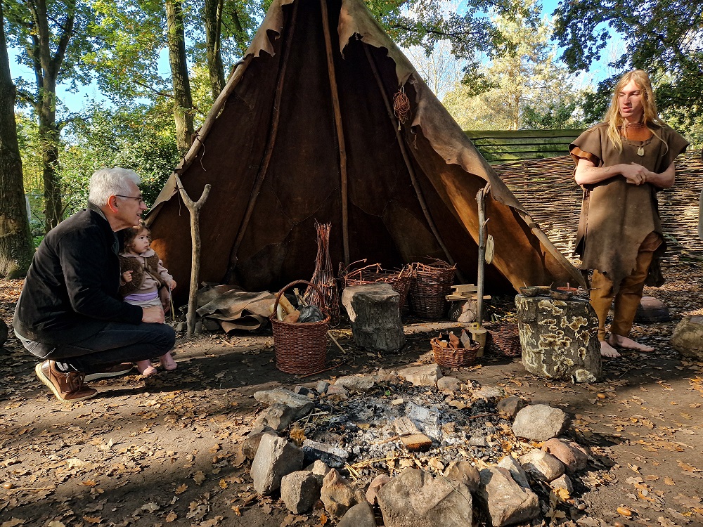 Op ontdekkingsreis in het preHistorisch Dorp (review)