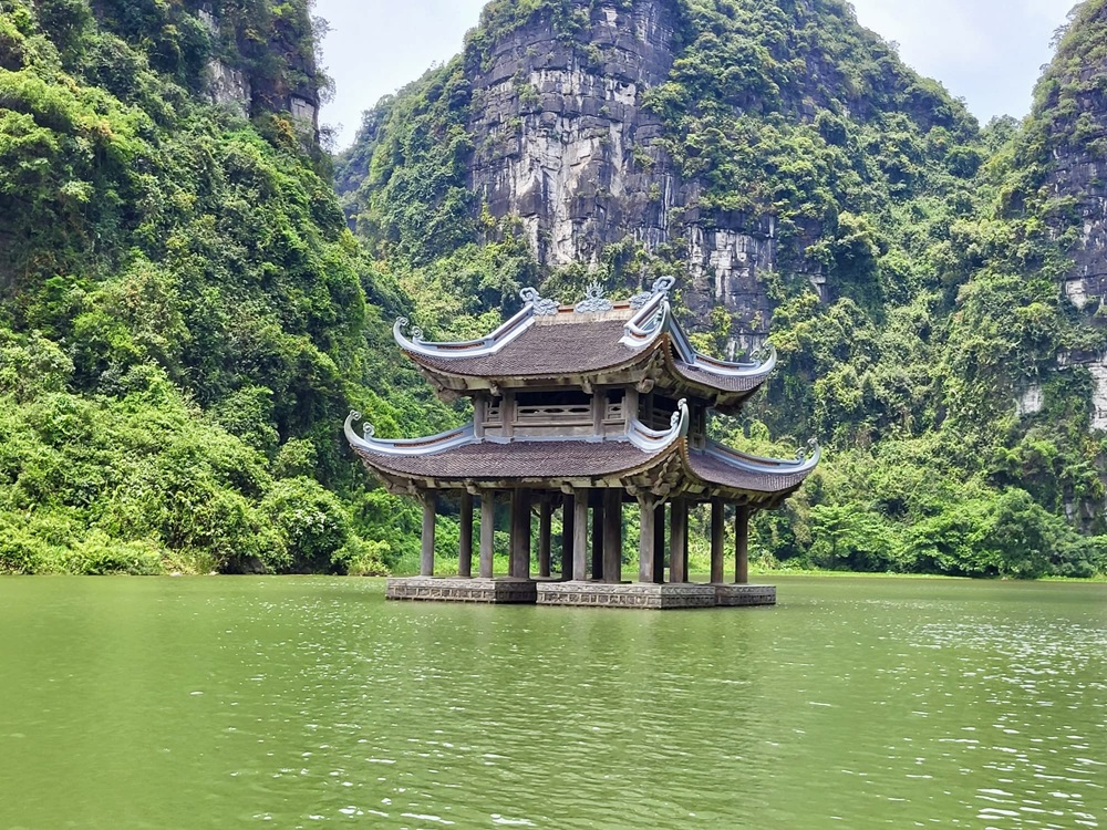 Tam Coc - Vietnam met kinderen