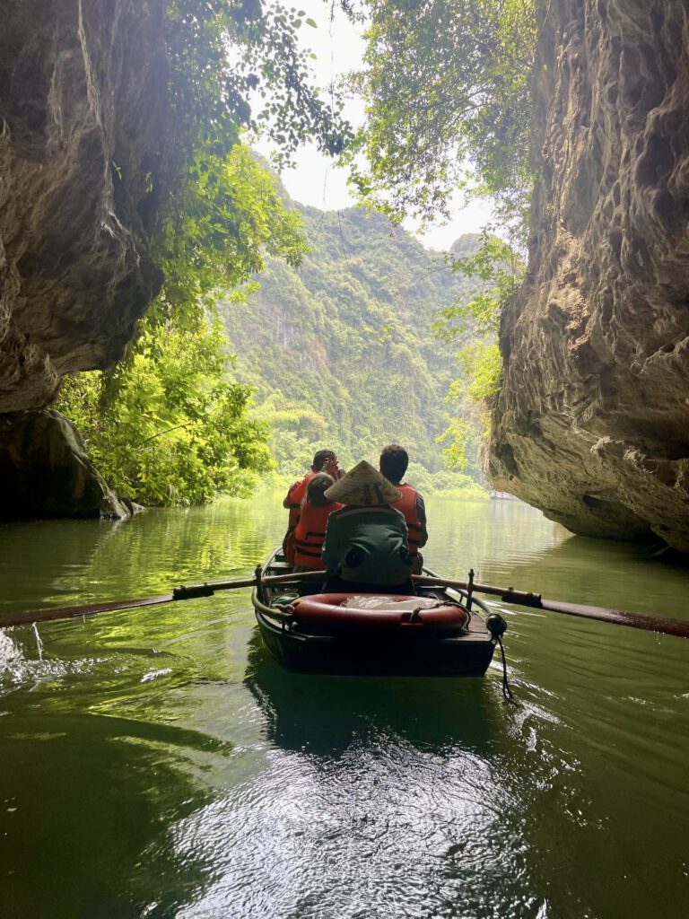 Tam Coc - Vietnam met kinderen