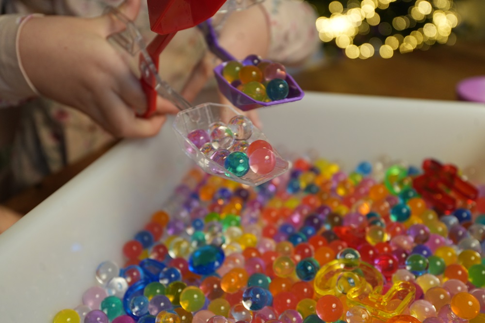 Spelen met waterparels (sensorisch speelgoed) incl. WIN!