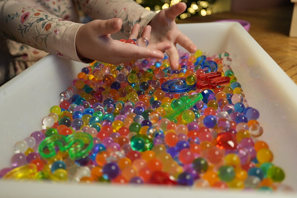 Spelen met waterparels (sensorisch speelgoed) incl. WIN!