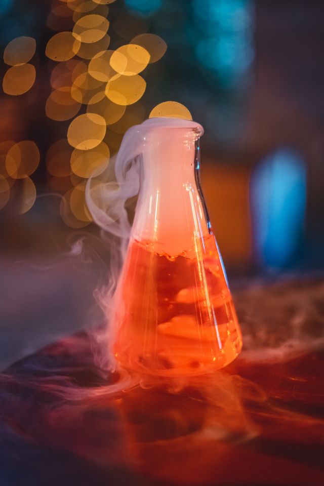 10 griezelige maar kindvriendelijke Halloweenproefjes